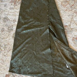 Elegant Green Floral Skirt